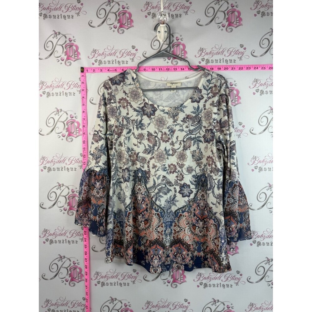 Style & Co. Tunic Top Scoop neck with a Cream Blue and Rust Paisley Hem